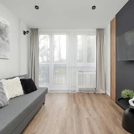 Beautiful For 4 People By Renters Apartamento